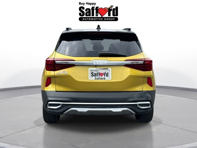 Used 2022 Yellow Kia S image 6