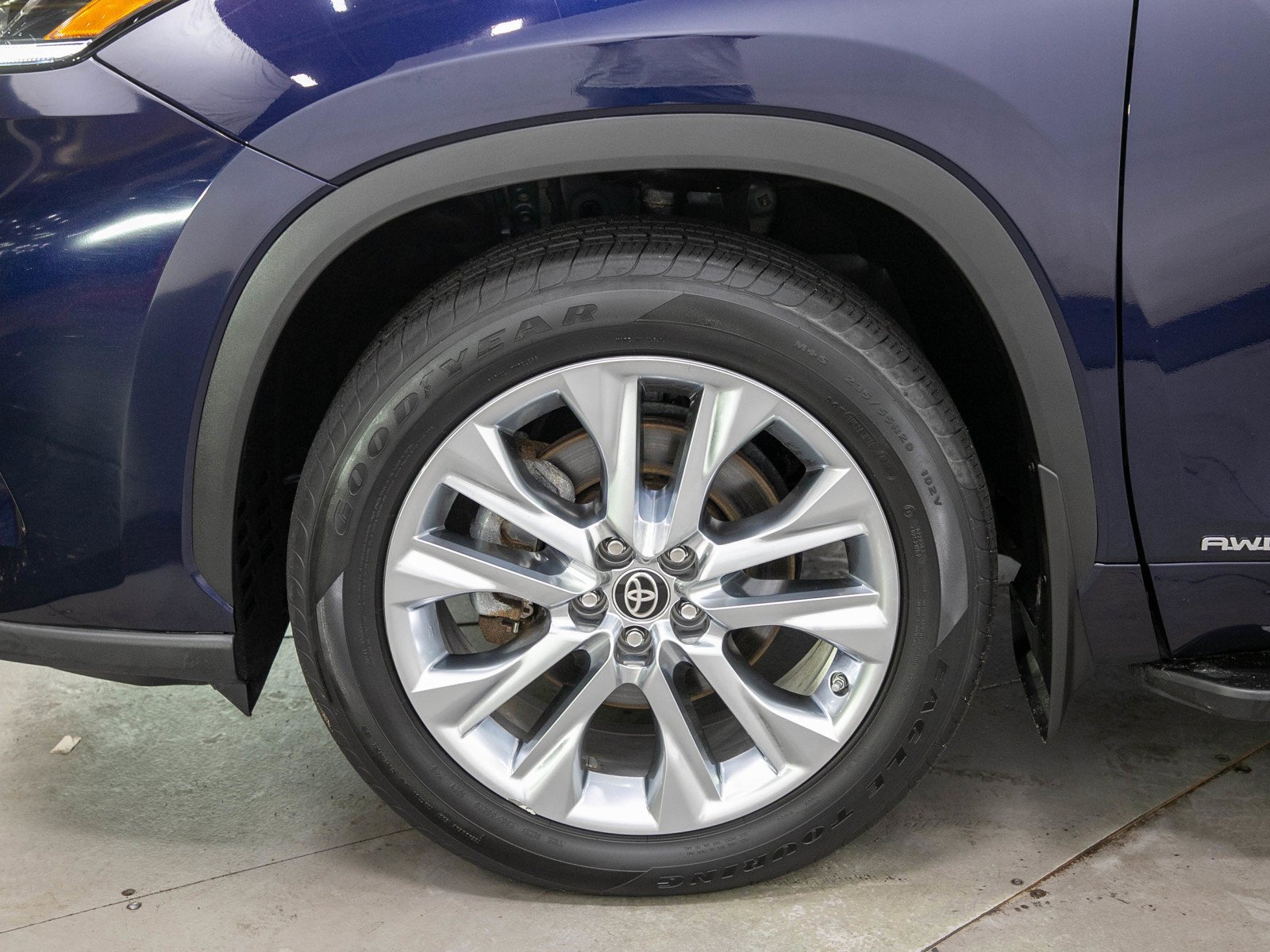 Used 2024 Black Toyota Hybrid Limited AWD image 30