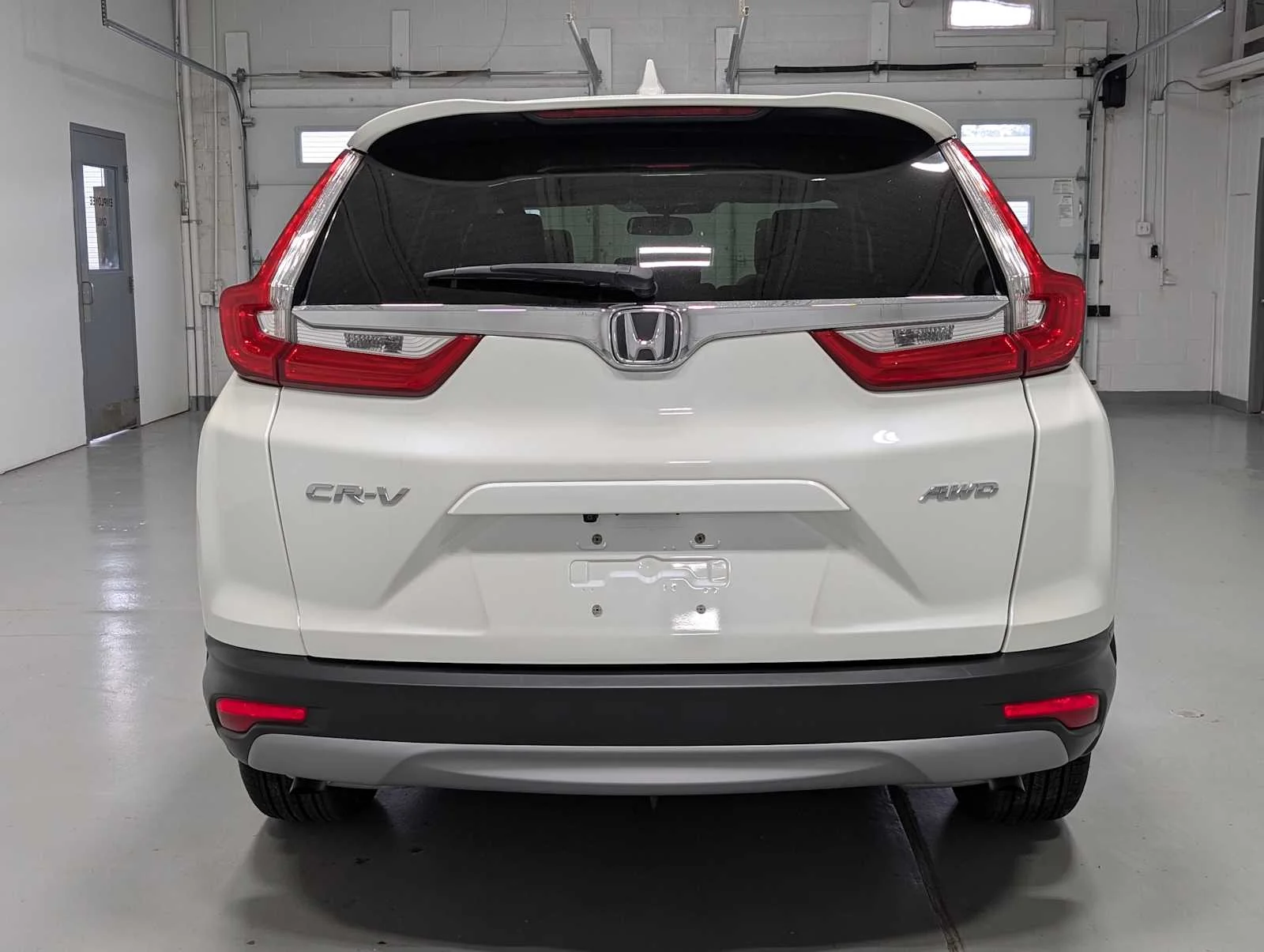 Used 2017 White Diamond Pearl Honda EX image 9