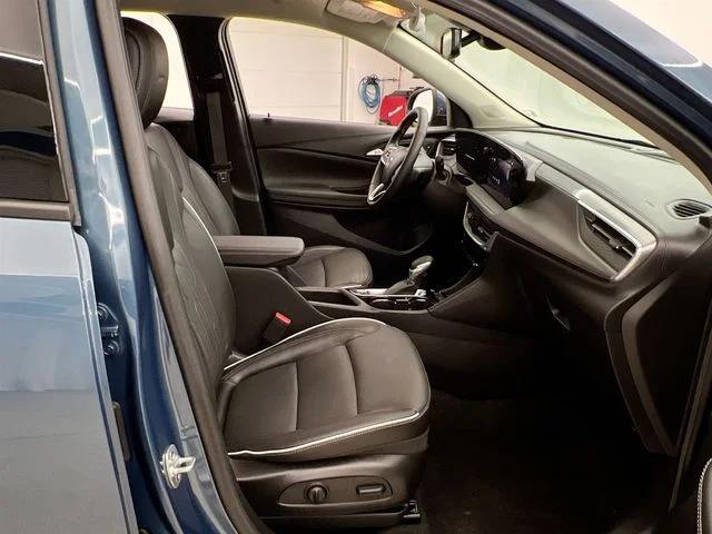 2024 Buick Encore GX Avenir - Photo 15