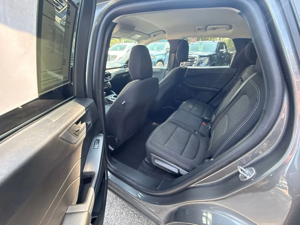 Used 2024 Gray Ford Active image 13