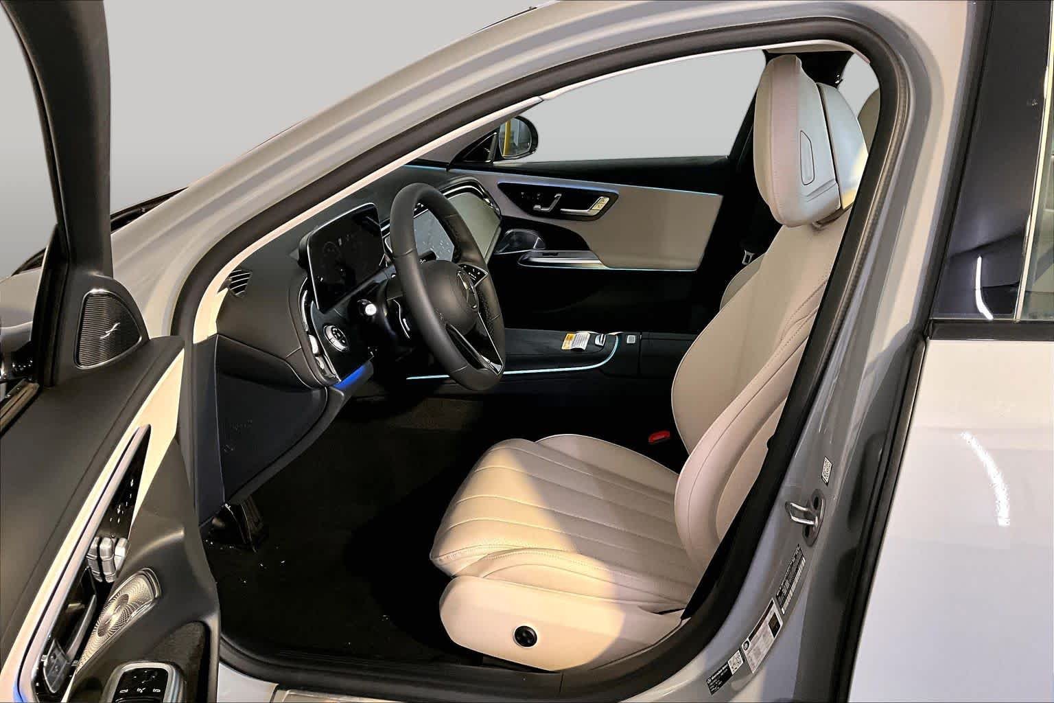 New 2026 MANUFAKTUR Alpine Grey Mercedes-Benz E 350 image 13