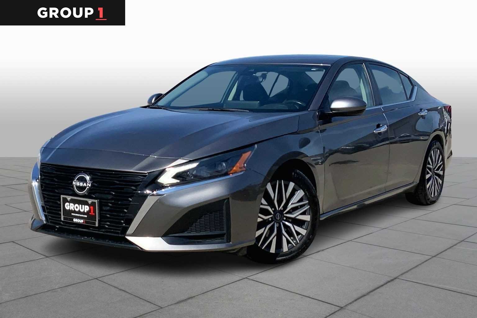 2023 Nissan Altima SV