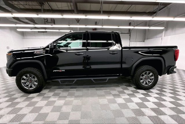 Used 2026 Onyx Black GMC AT4X image 14