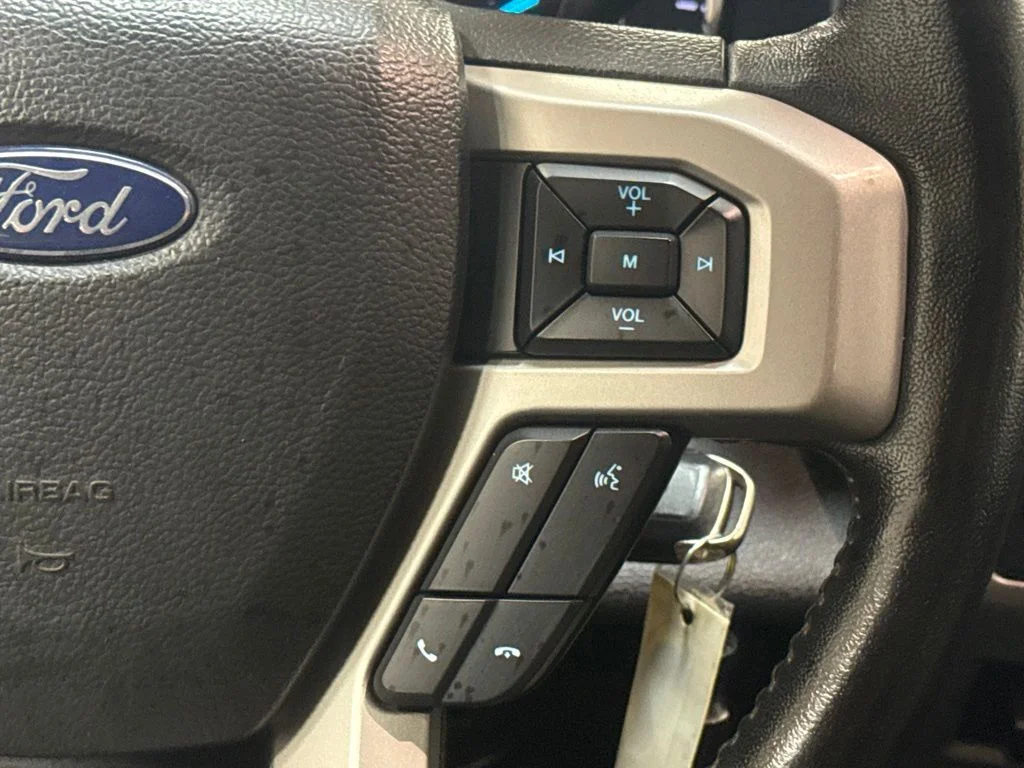 Used 2019 Agate Black Metallic Ford Lariat image 15