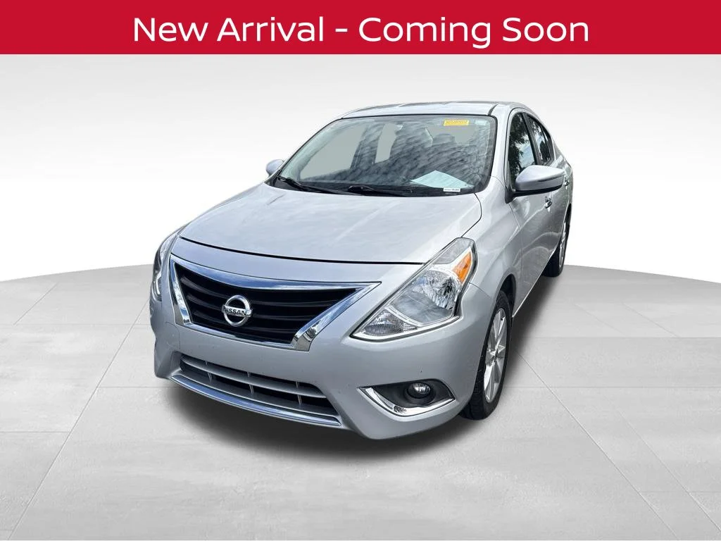 Certified Used 2017 Silver Nissan 1.6 SL image 2