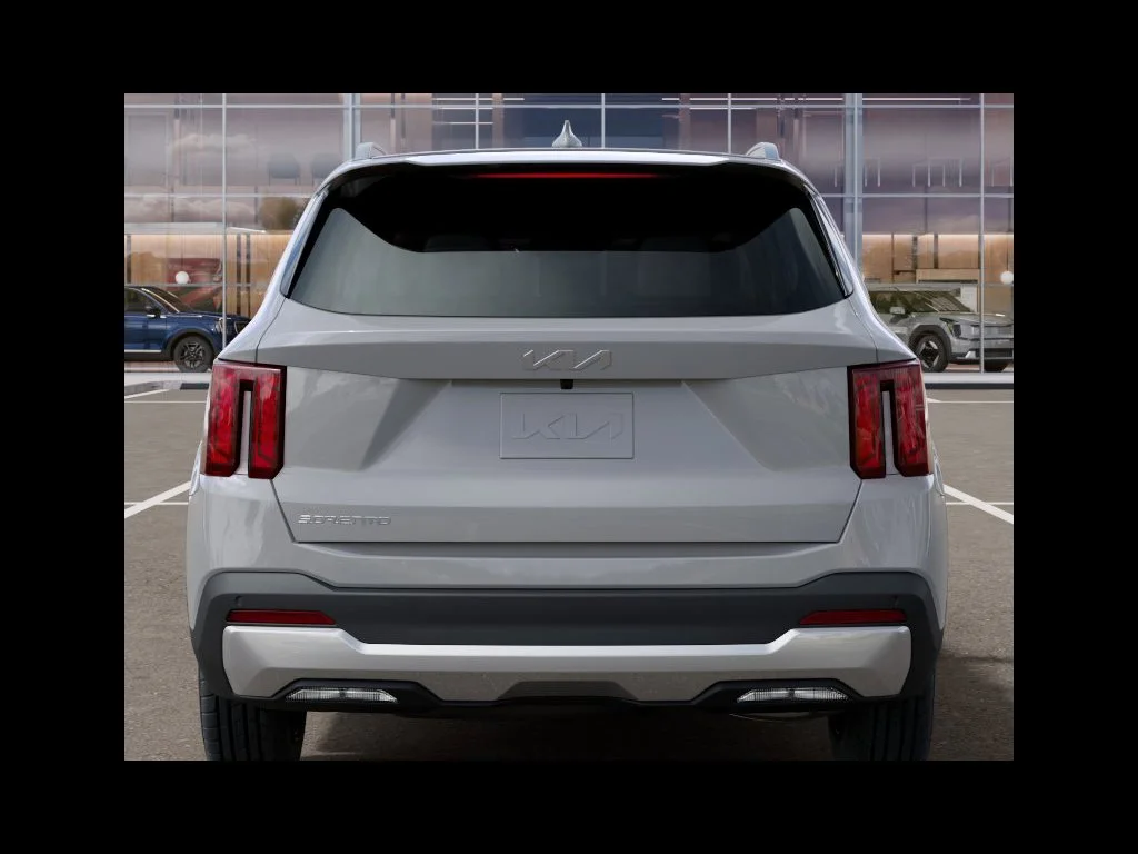 New 2026 Wolf Gray Kia S image 40