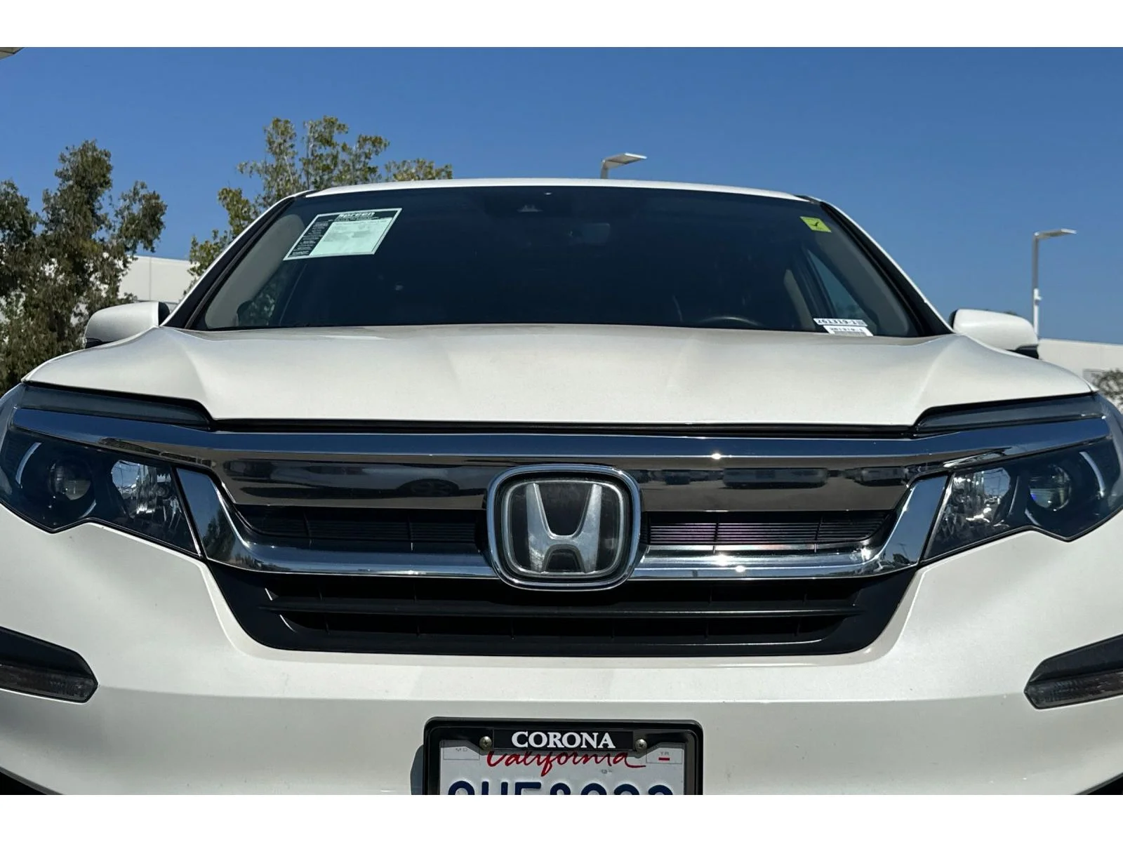 Used 2019 White Diamond Pearl Honda EX-L w/Navi & RES image 45