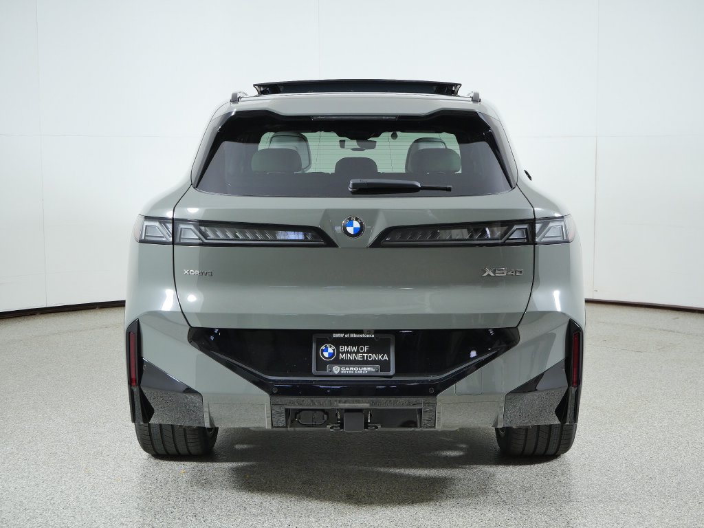 New 2027 Grey Pine Metallic BMW  image 10