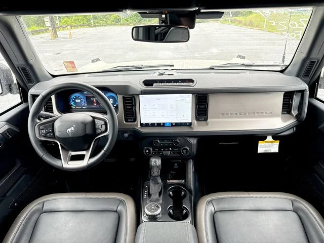 Used 2025 Beige Ford Outer Banks image 7