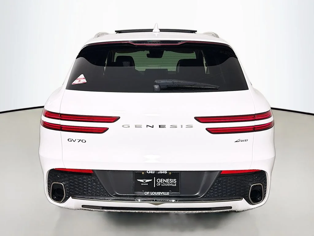 Used 2023 Alta White Genesis 2.5T Advanced image 6