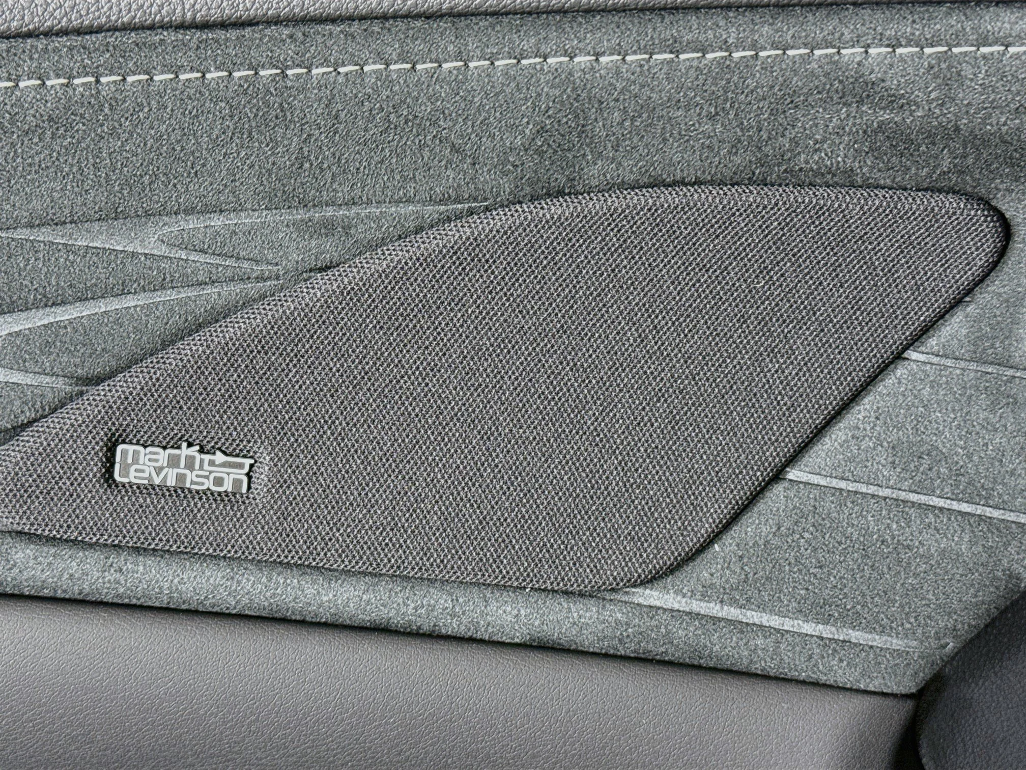 2026 Lexus RX 350 Luxury - Photo 20