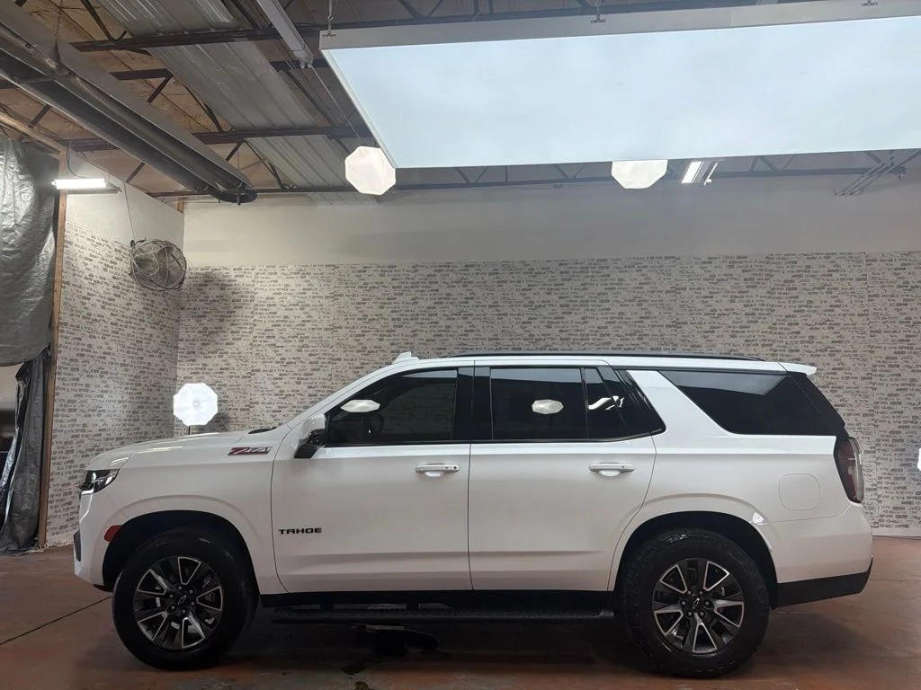 Used 2023 Summit White Chevrolet Z71 image 4