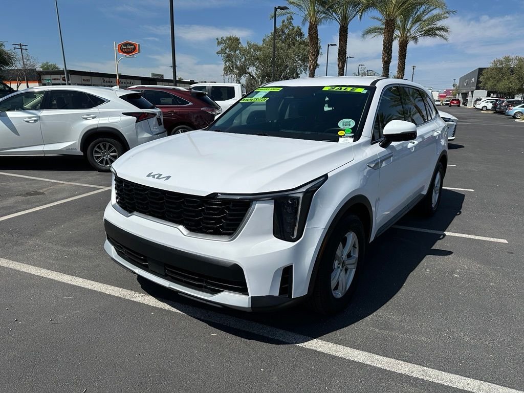 Used 2026 White Kia LX image 23