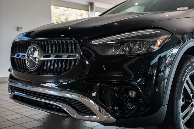 Used 2026 Black Mercedes-Benz GLA 250 image 9