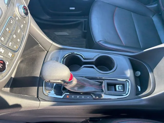 Used 2023 Summit White Chevrolet RS image 28
