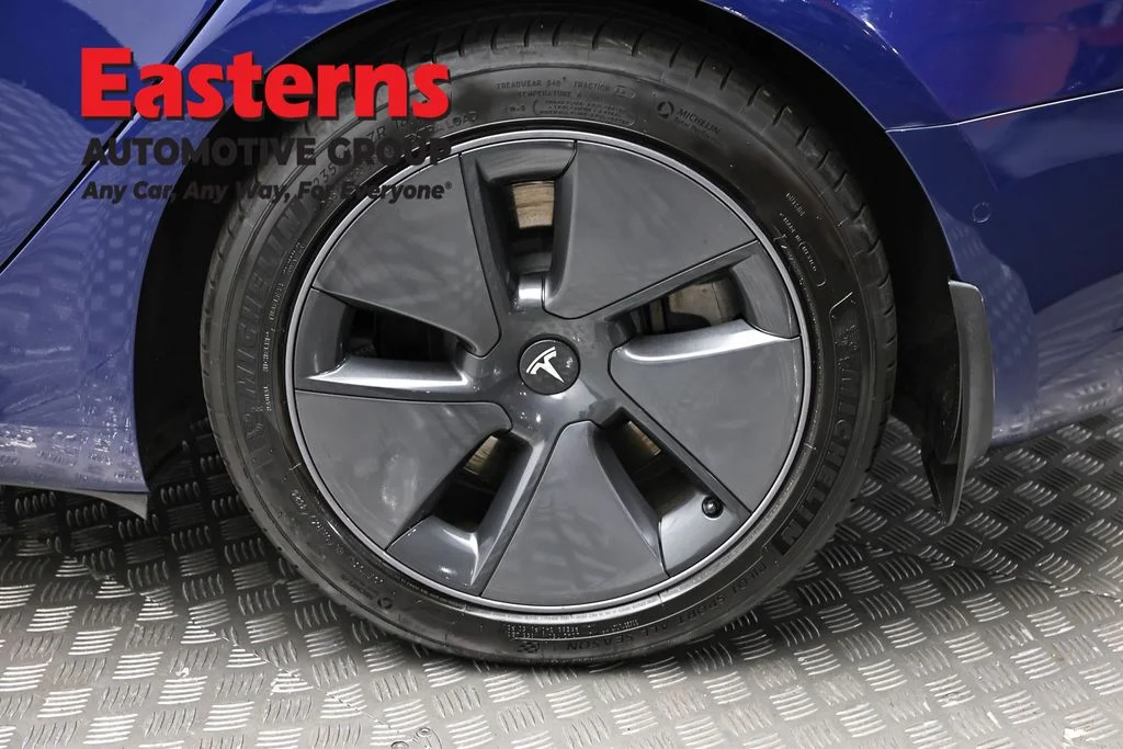 Used 2021 Blue Tesla Long Range image 8