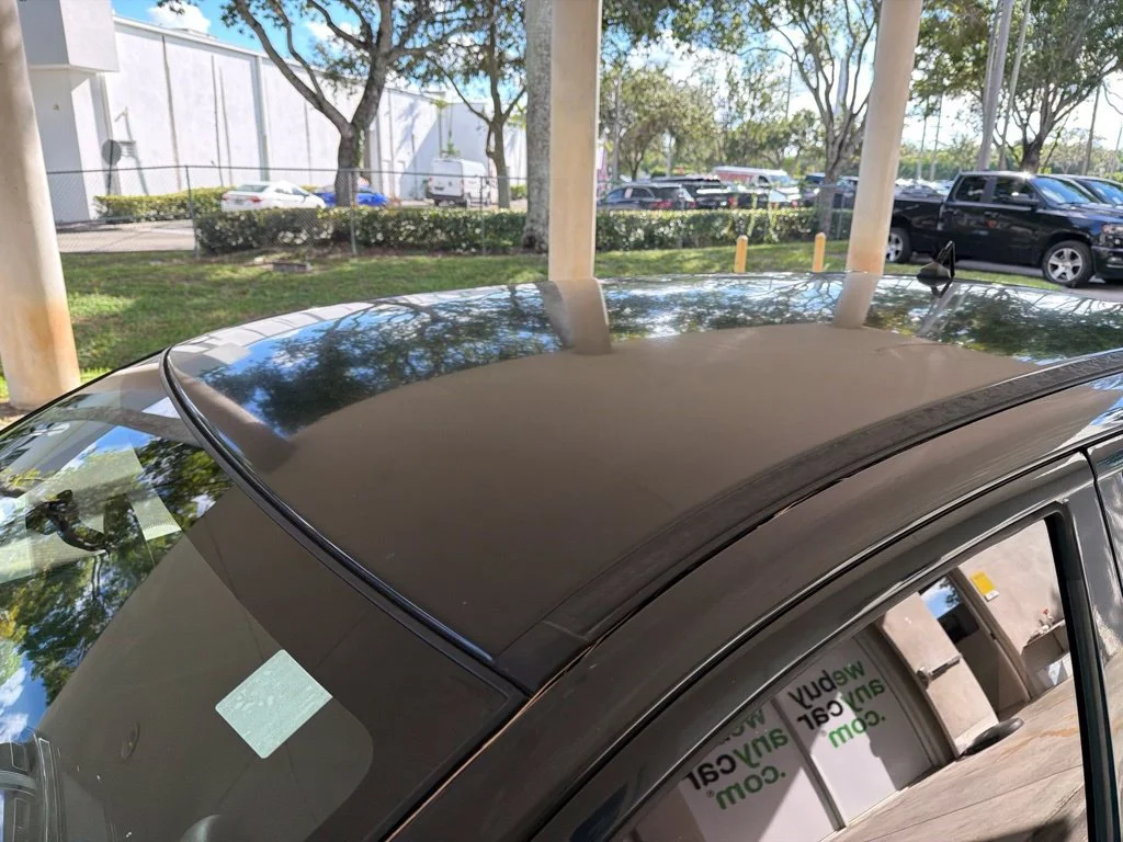 Used 2018 Black Mitsubishi ES image 14
