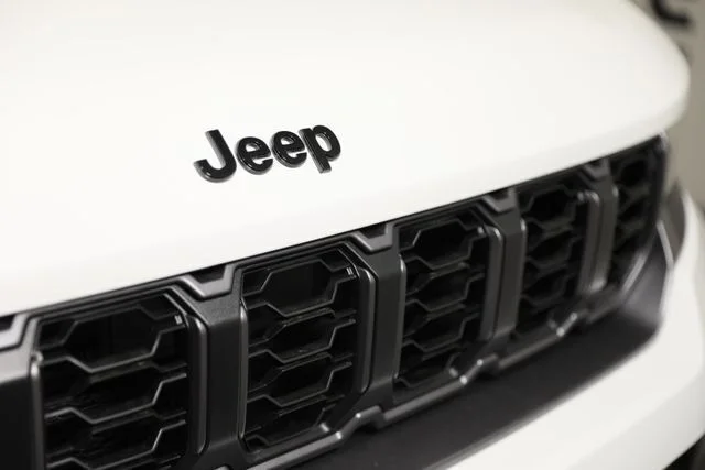 New 2026 Bright White Clearcoat Jeep Limited image 25