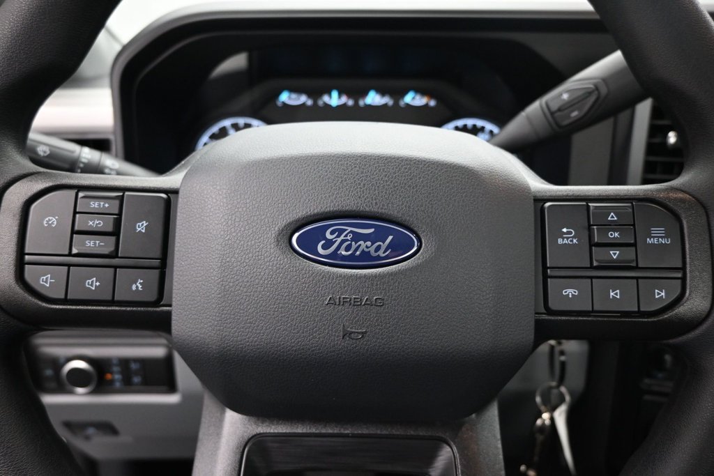 New 2027 Oxford White Ford XL image 10