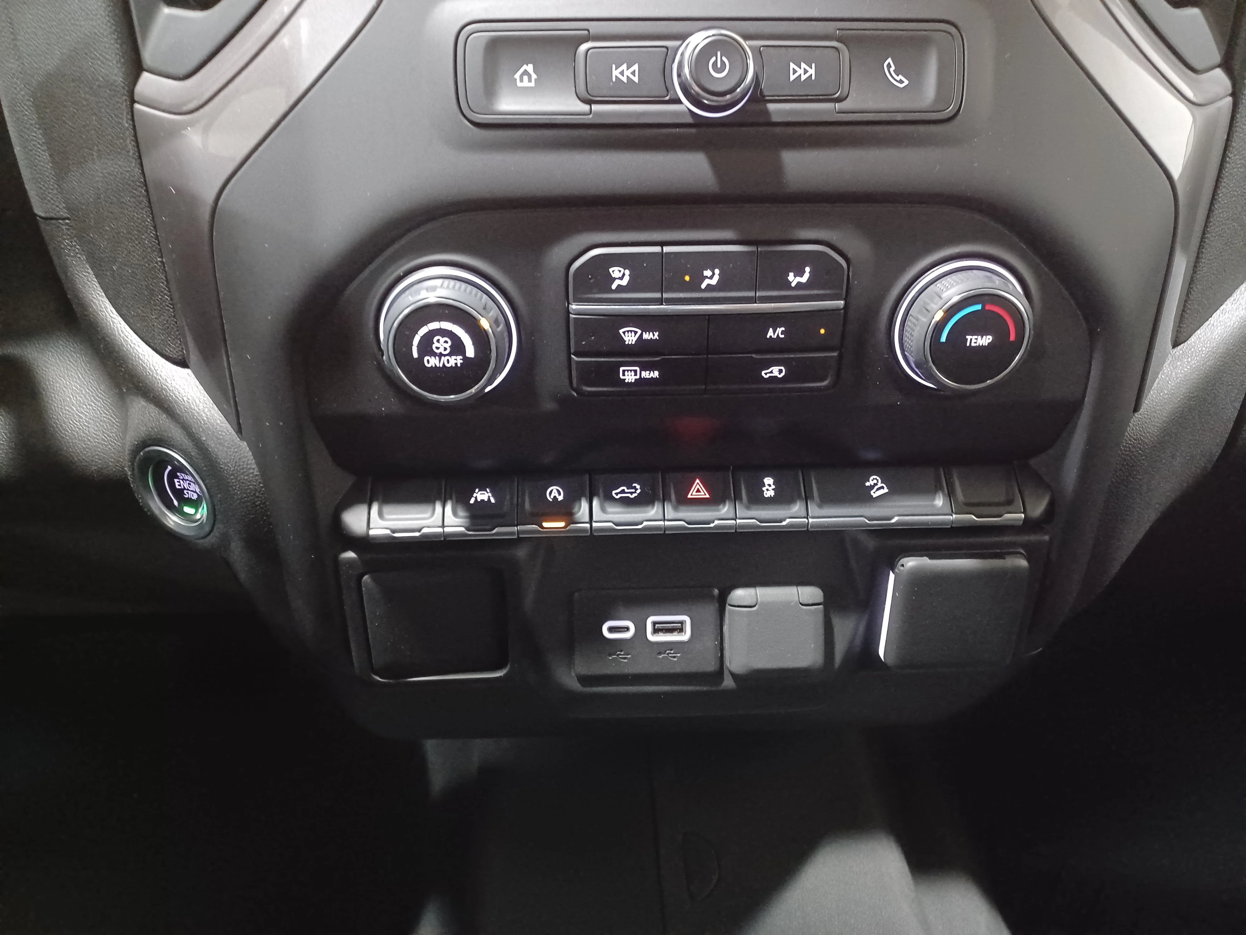 Used 2022 Black Chevrolet Custom Trail Boss 4WD*6 Pass | Adaptive Cruise | Remote Start | Tow Pkg | Park Assist | CarPlay image 17