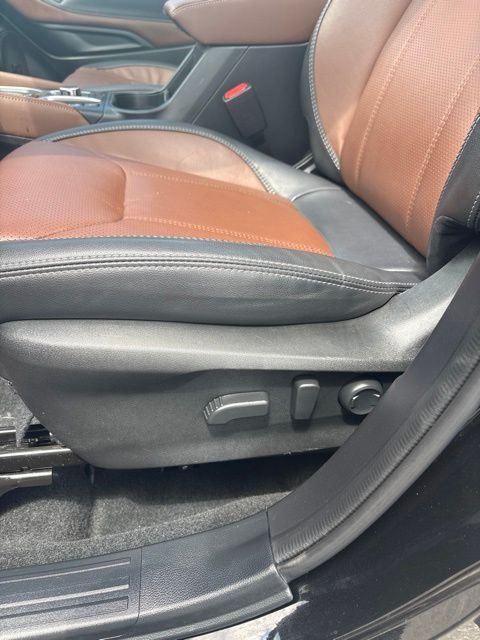 Used 2024 Crystal Black Silica Subaru Touring image 29