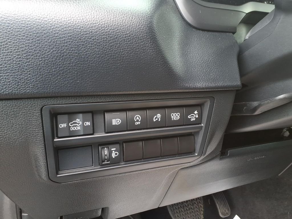 Used 2023 Magnetic Gray Metallic Toyota SR5 image 15