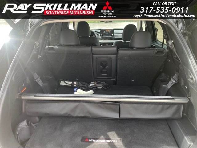 Used 2024 Black Mitsubishi SEL image 7