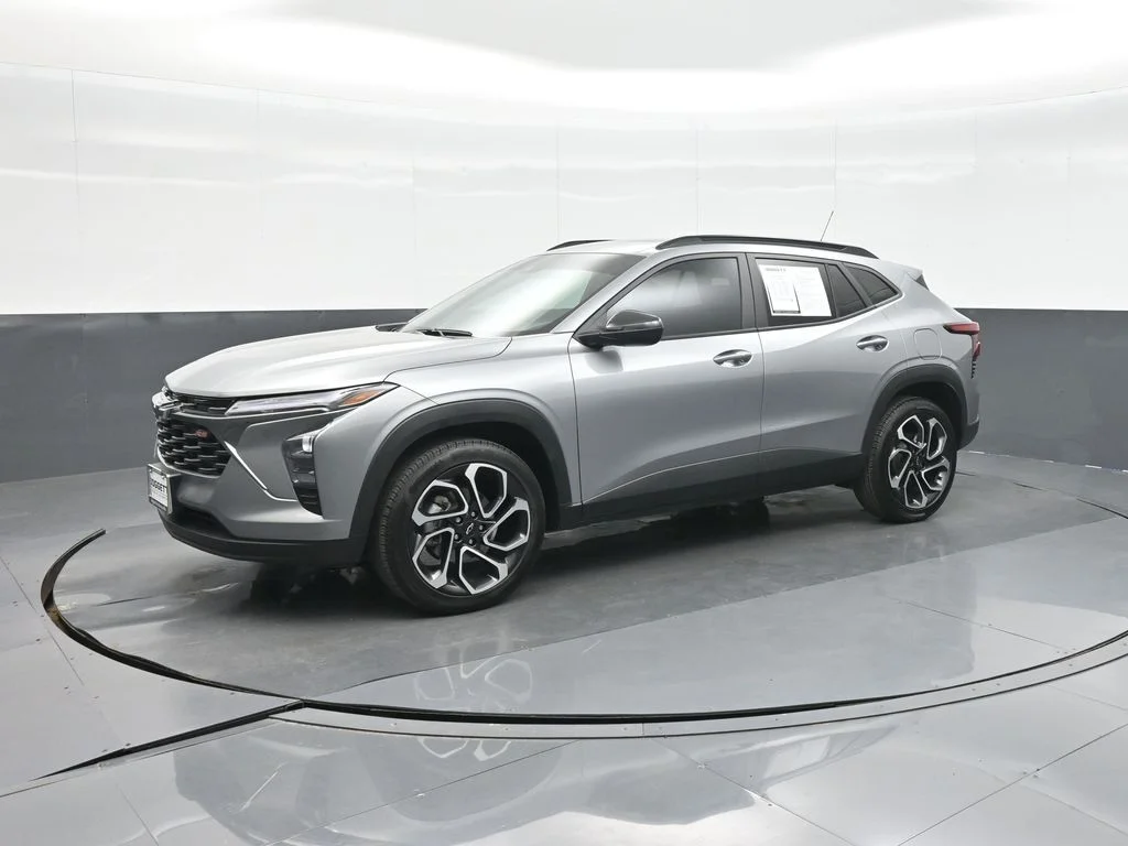 2025 Chevrolet Trax 2RS's photo