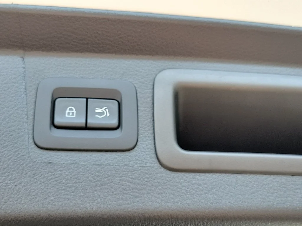 New 2026 Wind Chill Pearl Mazda 2.5 S Premium AWD image 22