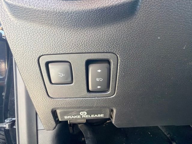Used 2020 Black Ford Lariat image 16