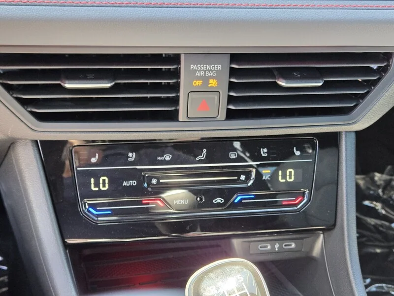 New 2026 White Volkswagen 2.0T Autobahn image 15