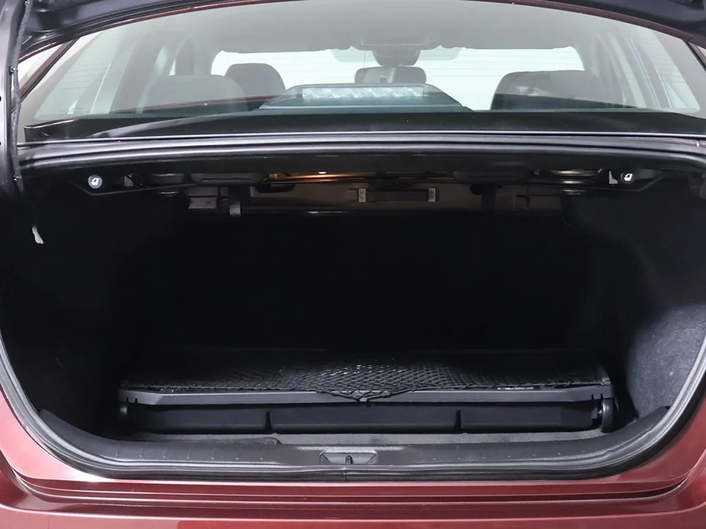 Used 2024 Red Nissan 2.5 SV image 12
