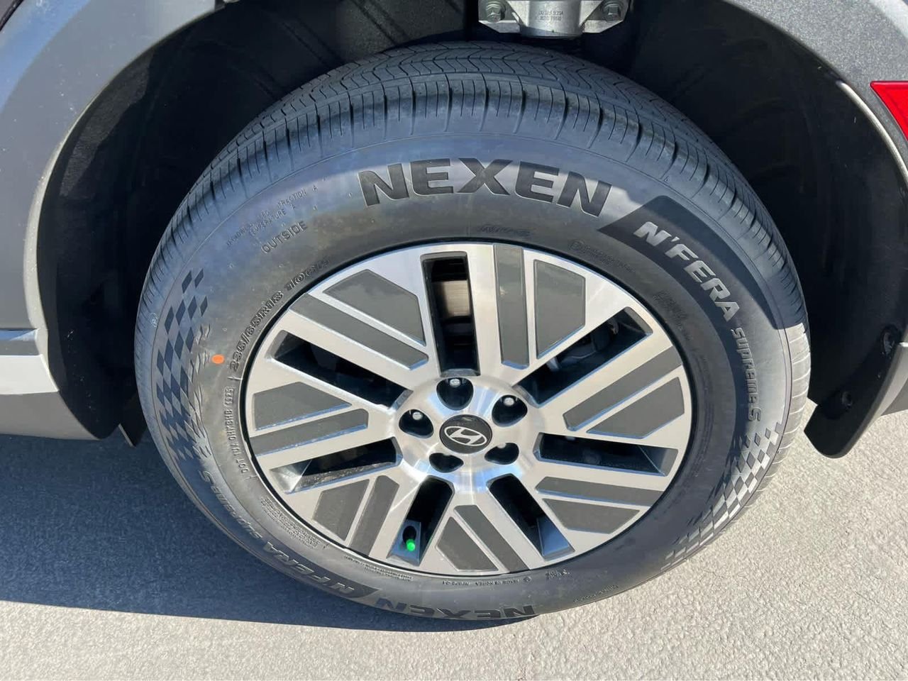New 2026 Classy Blue Pearl Hyundai SEL 8P image 14
