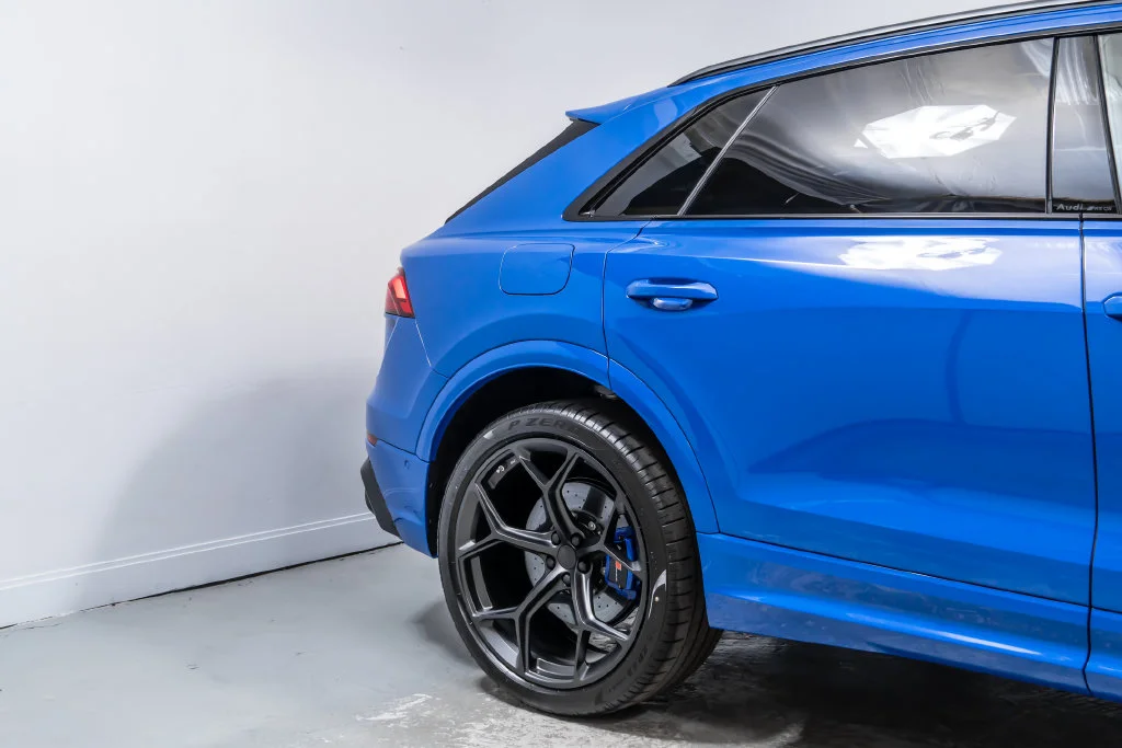 2027 Audi RS Q8 Base - Photo 11