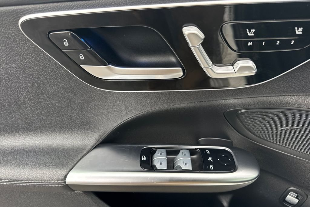 2024 Mercedes-Benz C-Class Sedan C 300 - Photo 11