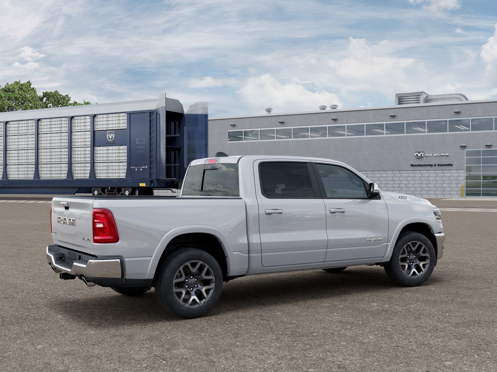 New 2026 Ivory White Tri-Coat Pearl-Coat Exterior Paint RAM LARAMIE image 4