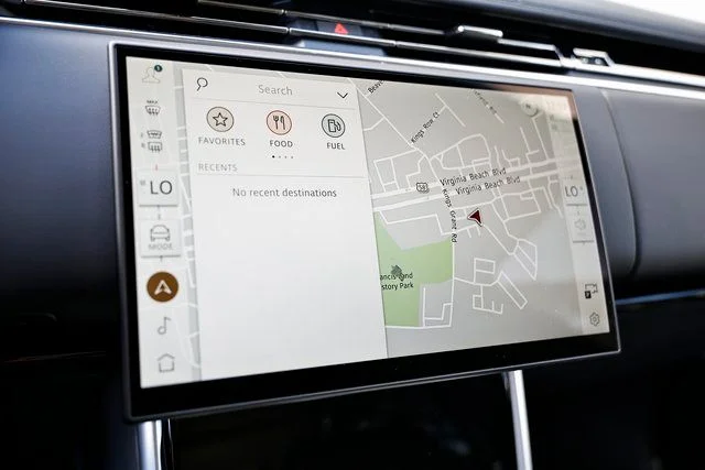 2025 Land Rover Range Rover SE - Photo 41