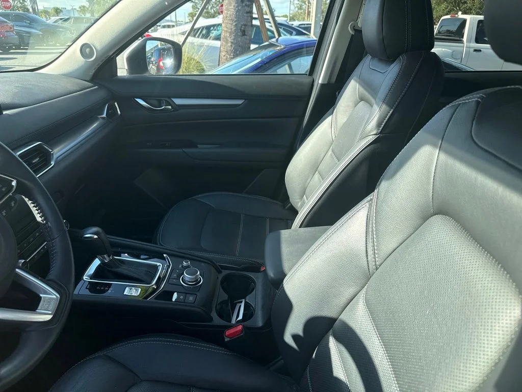 Used 2024 White Mazda 2.5 S Preferred Package image 3