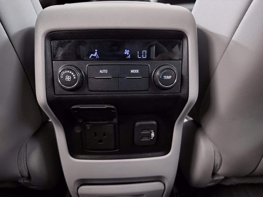 Used 2019 White GMC SLT-1 image 29