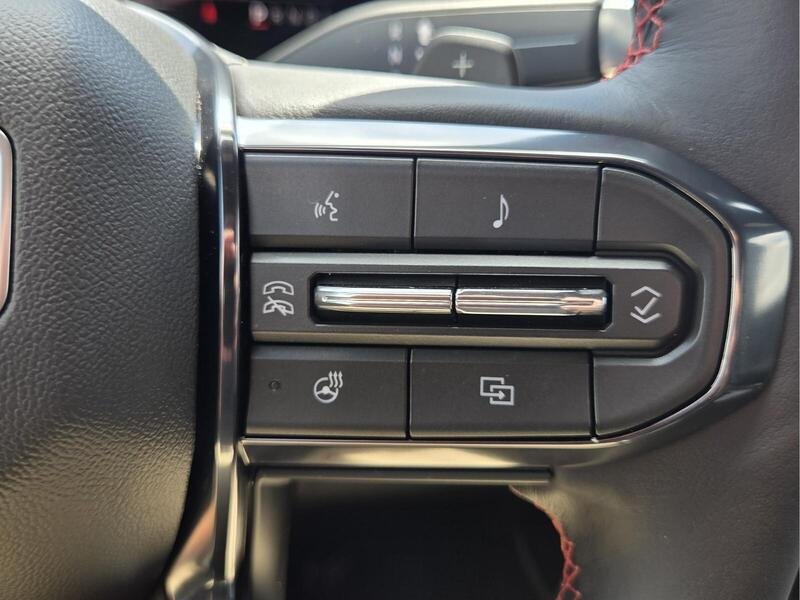 Used 2026 Volcanic Red GMC 4WD 4DR AT4 ULTIMATE image 34