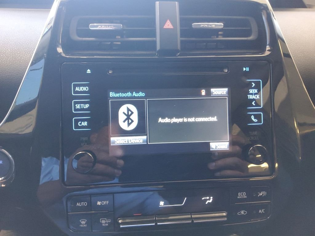 Used 2018 Gray Toyota Two image 10