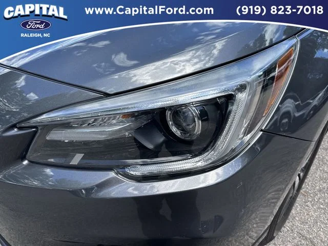Used 2018 Gray Subaru 2.5i image 11