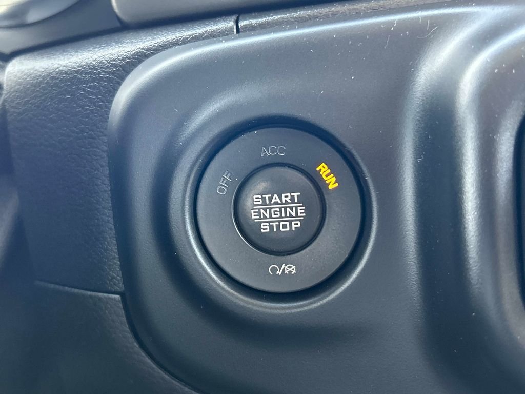 Used 2021 Gray Jeep Willys image 22