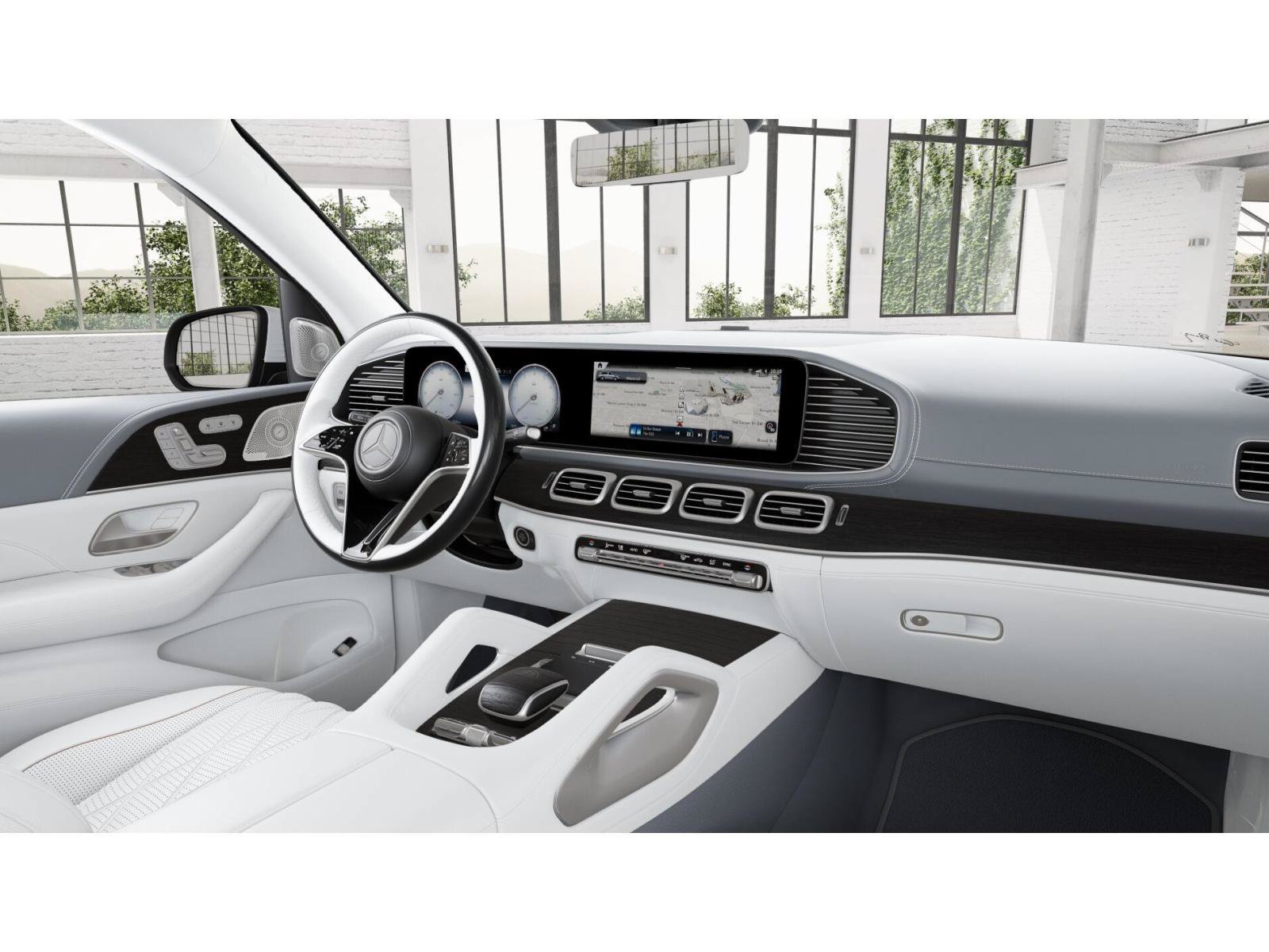 New 2026 MANUFAKTUR Moonlight White Metallic Mercedes-Benz Maybach GLS 600 image 6