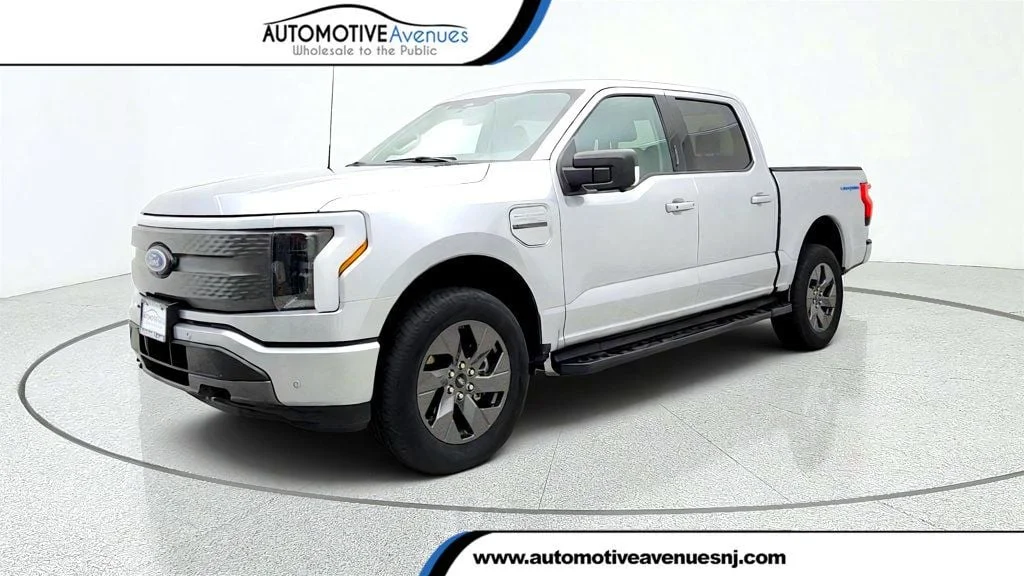 Used 2023 Iconic Silver Metallic Ford XLT 4WD SuperCrew 5.5