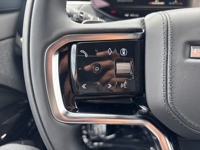 New 2026 Carpathian Grey Land Rover SE image 22