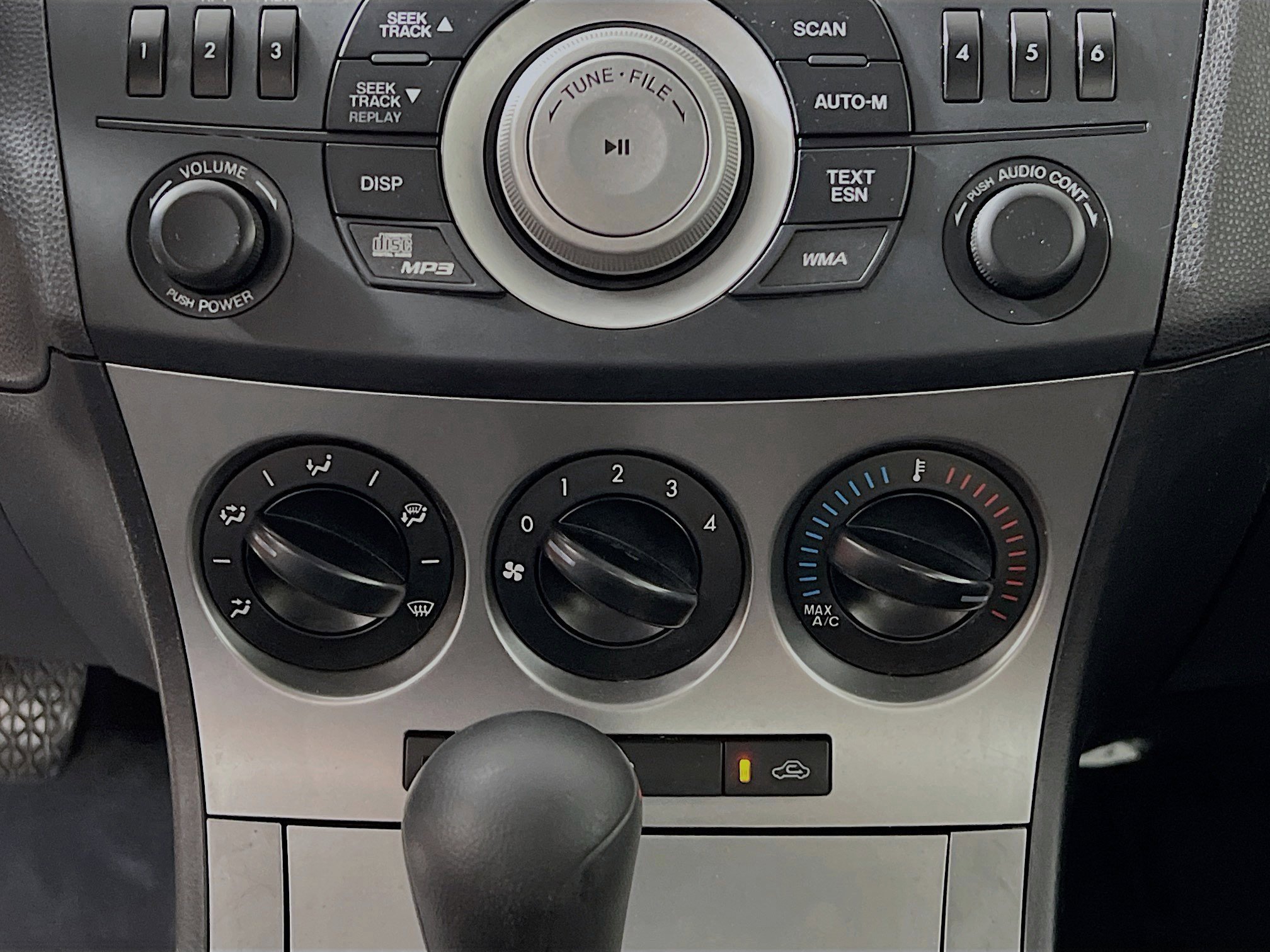 Used 2011 Crystal White Pearl Mica Mazda i Touring image 22
