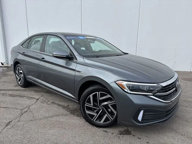 Certified 2024 Volkswagen Jetta SEL with VIN 3VWGM7BU2RM018583 for sale in Kansas City