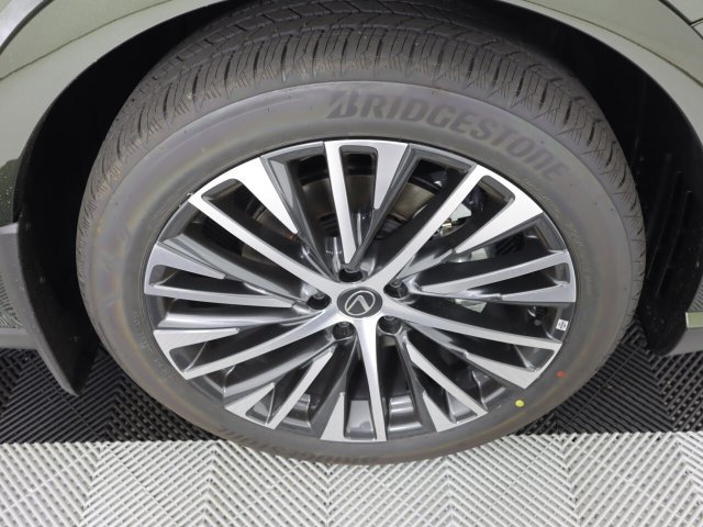 New 2026 Nori Green Pearl Lexus  350 PREMIUM+ image 9